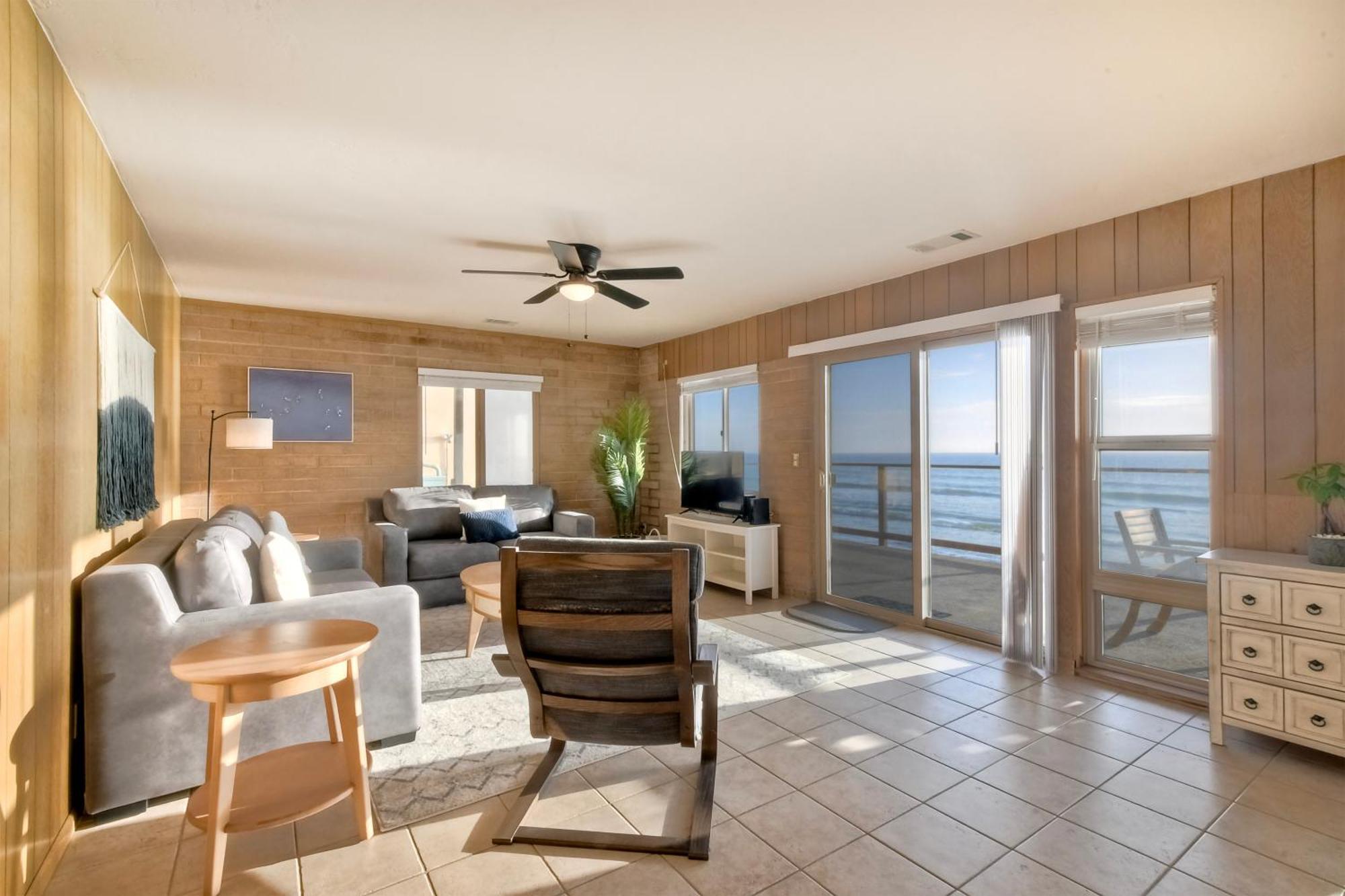 Oceanfront Getaway Ocean Views Fire Pit Bbq Beach Access Apartment Carlsbad Exterior photo